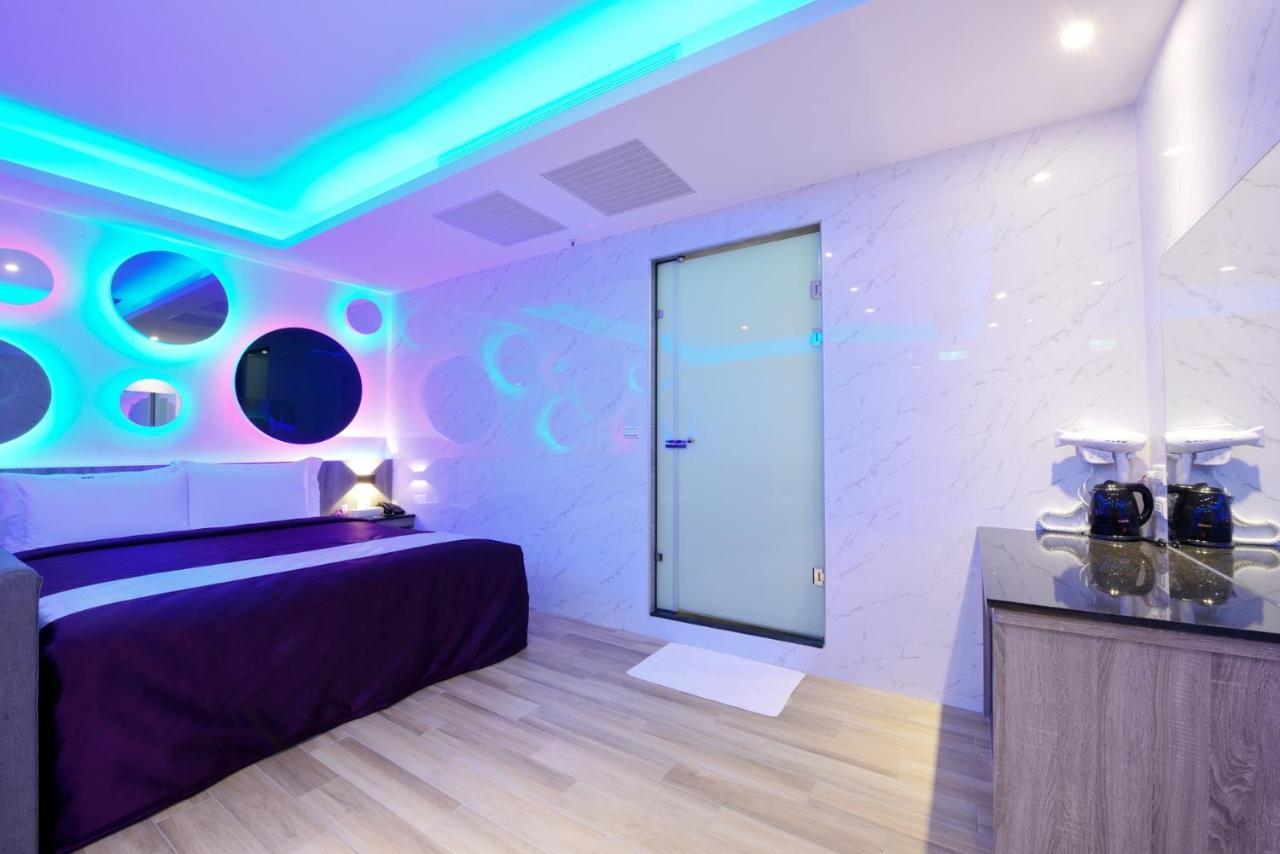 W3 Motel Luzhu Экстерьер фото