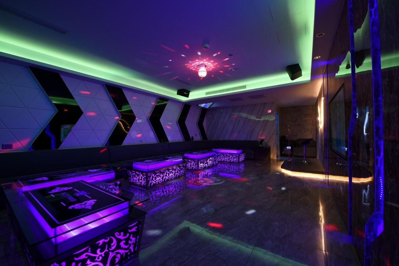 W3 Motel Luzhu Экстерьер фото